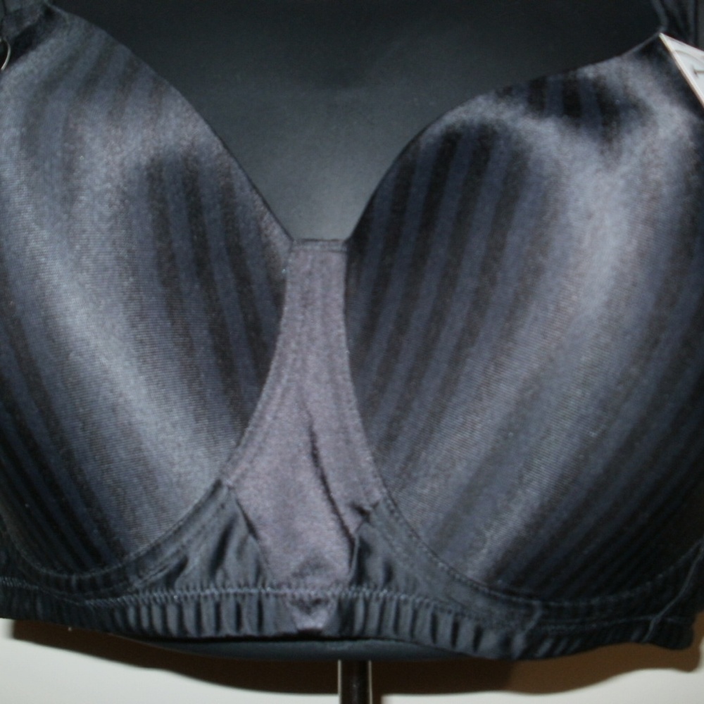 Playtex Secrets 36D Wirefree Bra Black Stripe